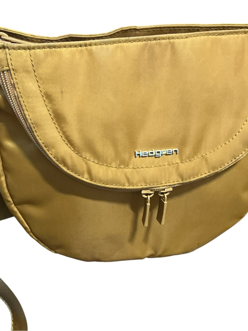 Hedgren Mustard Crossbody Bag - Sleek Everyday Bag - Picture 14 of 14
